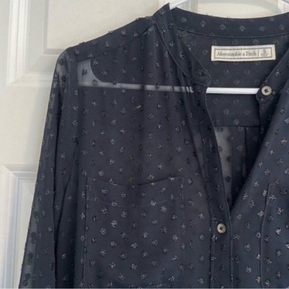 Abercrombie & Fitch Dot Metallic Button Down Blouse size S - Picture 6 of 13